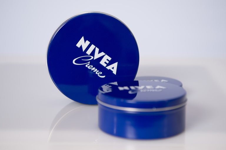 crema-nivea-lata-azul-ignis-natura